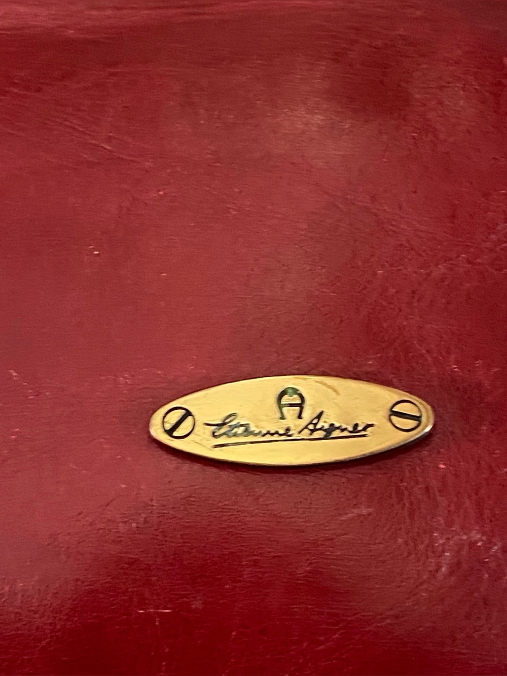 Vintage Etienne Aigner burgundy leather satchel - Picture 9 of 11